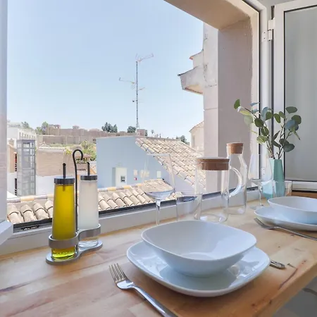 C79 - Fabulous Alcazaba Views Apartment Malaga